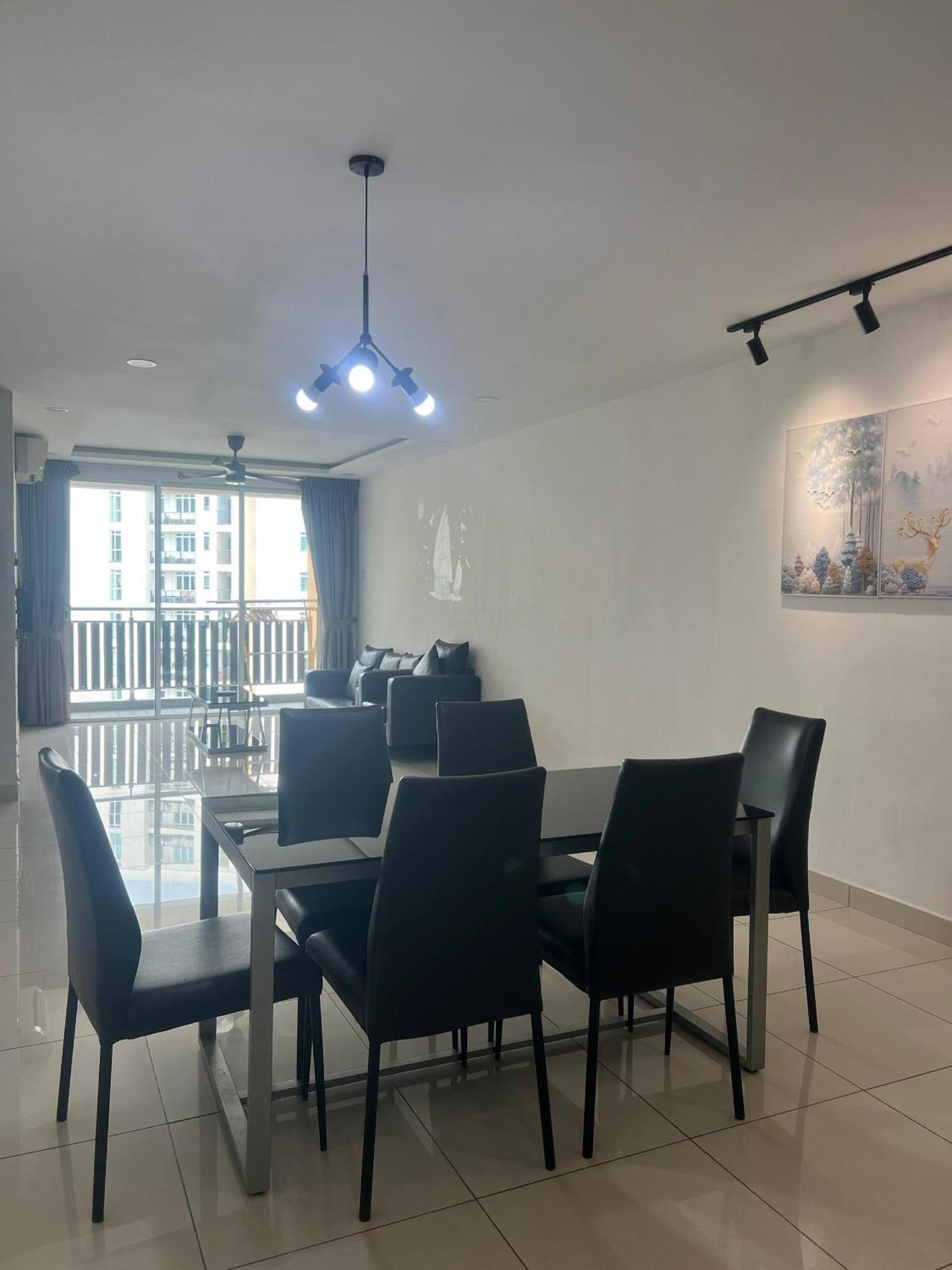 Residences At Daya By Sr Home Johor Bahru Exteriör bild