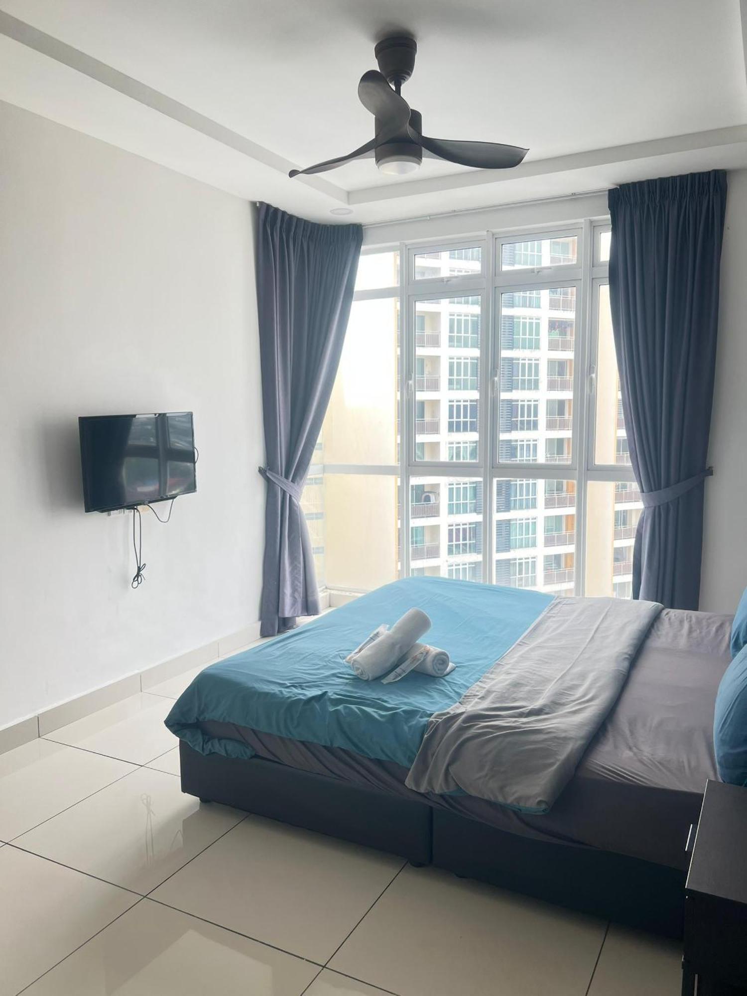 Residences At Daya By Sr Home Johor Bahru Exteriör bild