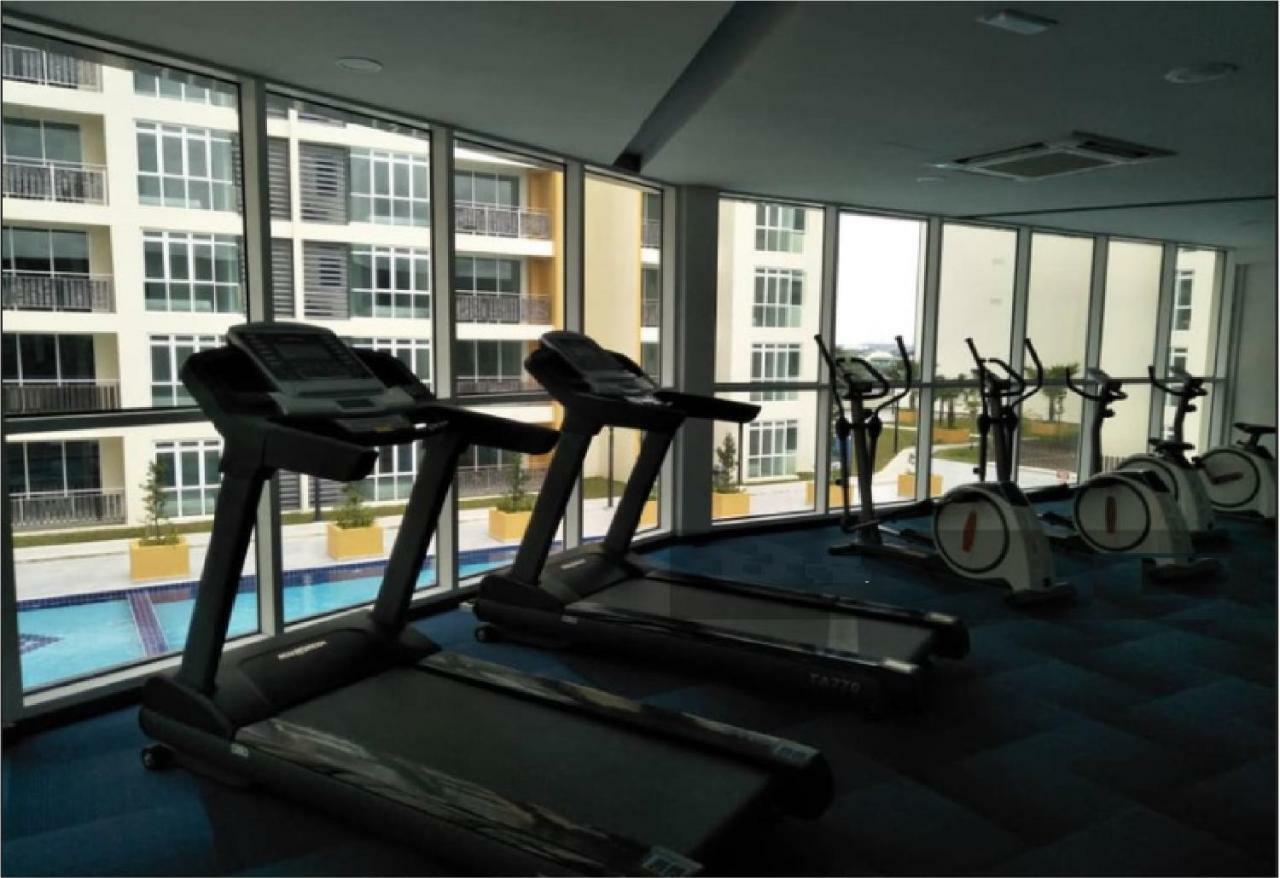 Residences At Daya By Sr Home Johor Bahru Exteriör bild