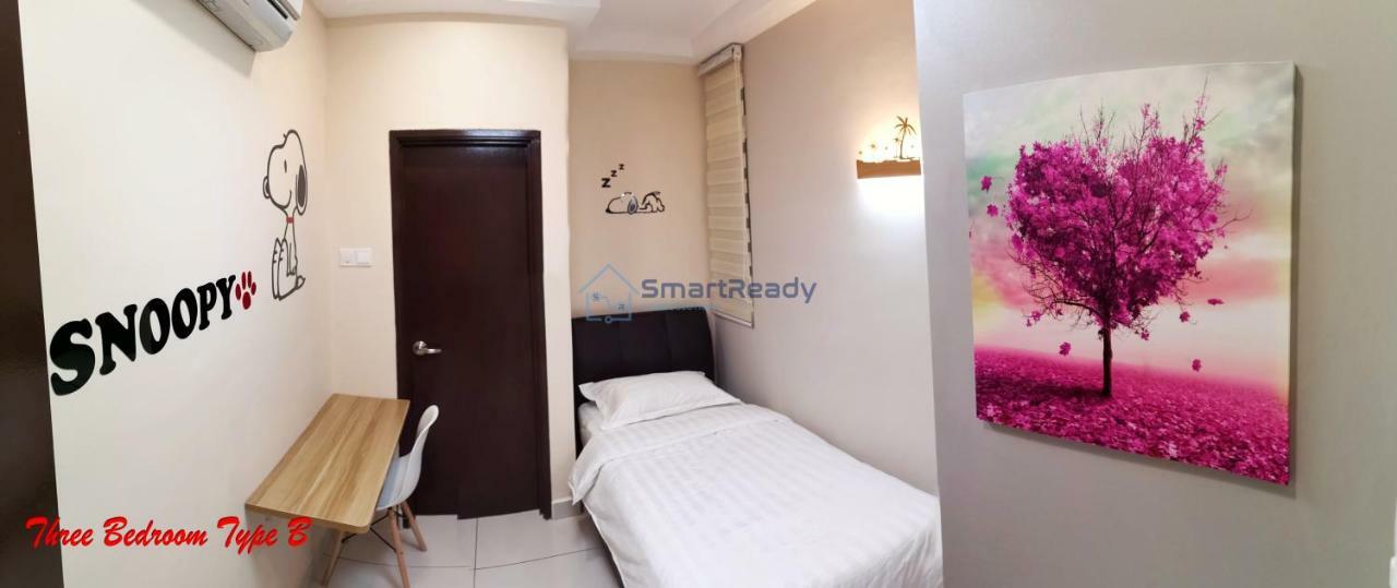 Residences At Daya By Sr Home Johor Bahru Exteriör bild