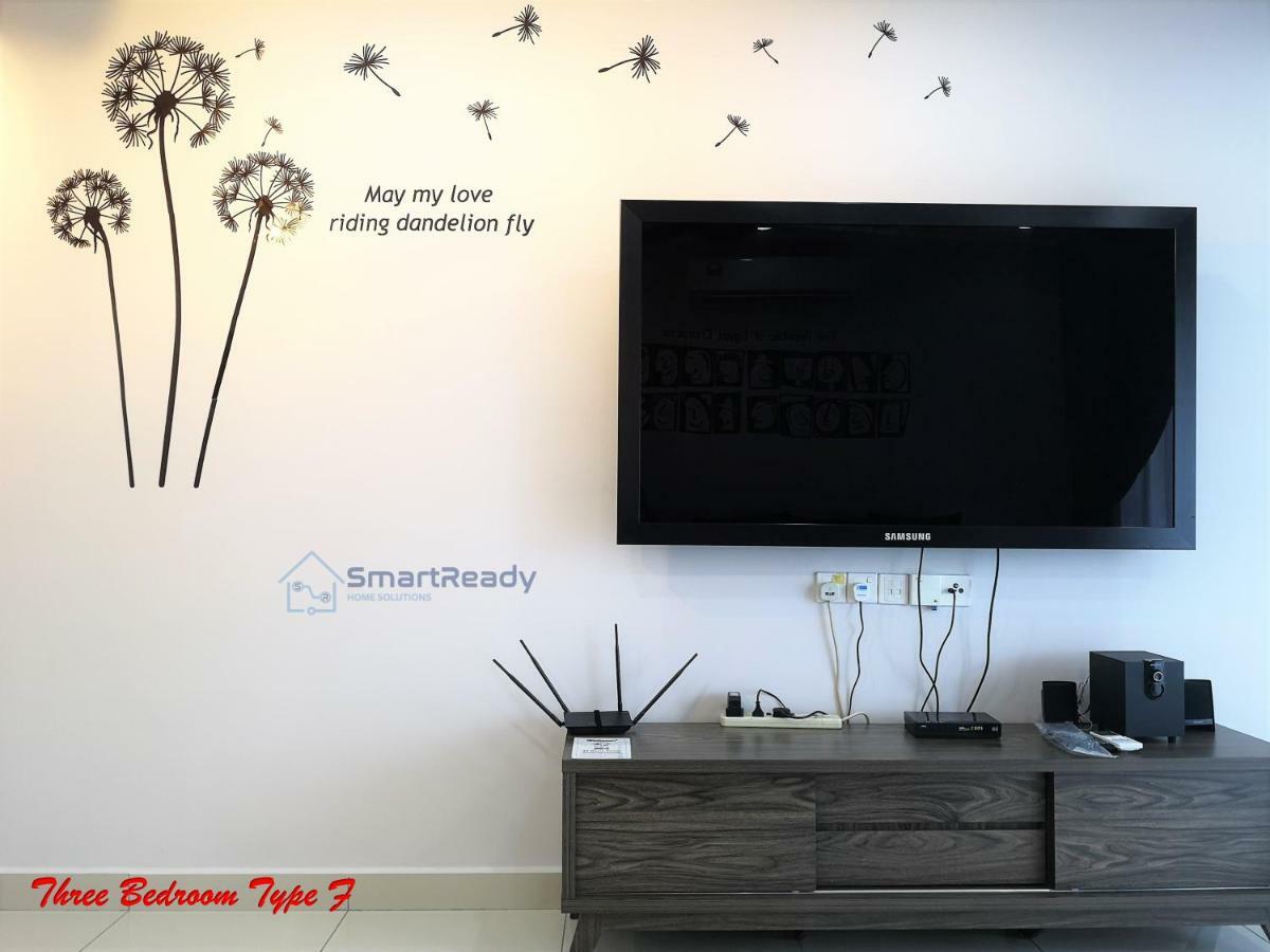 Residences At Daya By Sr Home Johor Bahru Exteriör bild