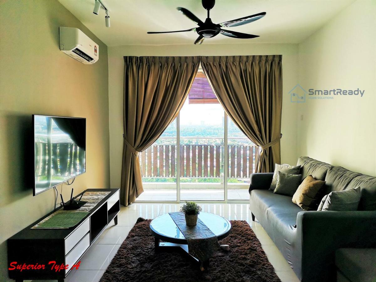 Residences At Daya By Sr Home Johor Bahru Exteriör bild