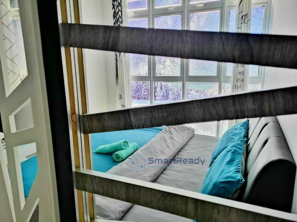 Residences At Daya By Sr Home Johor Bahru Exteriör bild