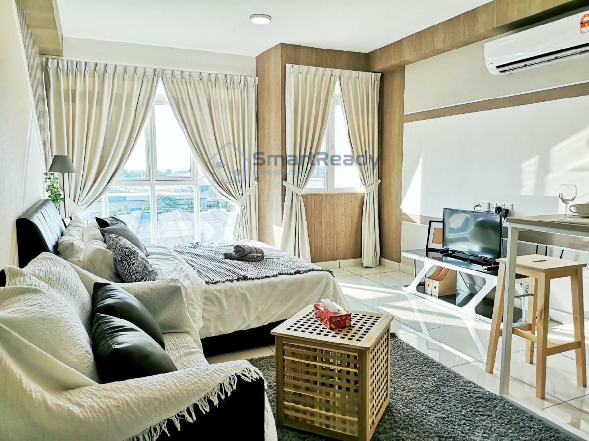 Residences At Daya By Sr Home Johor Bahru Exteriör bild